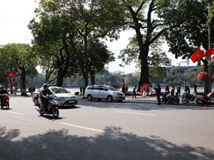 Dự báo thời tiết ngày 13/10/2022: Hà Nội sáng sớm và đêm lạnh, ngày nắng
